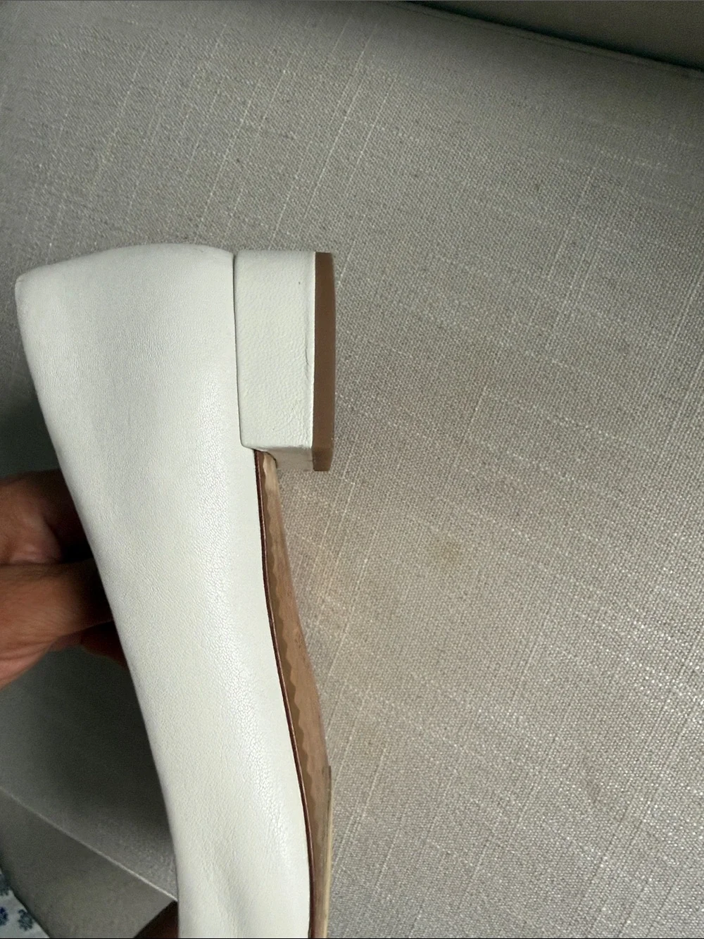 TORY BURCH WHITE GOLD LOGO CHELSEA HEELED BALLET FLATS 7US